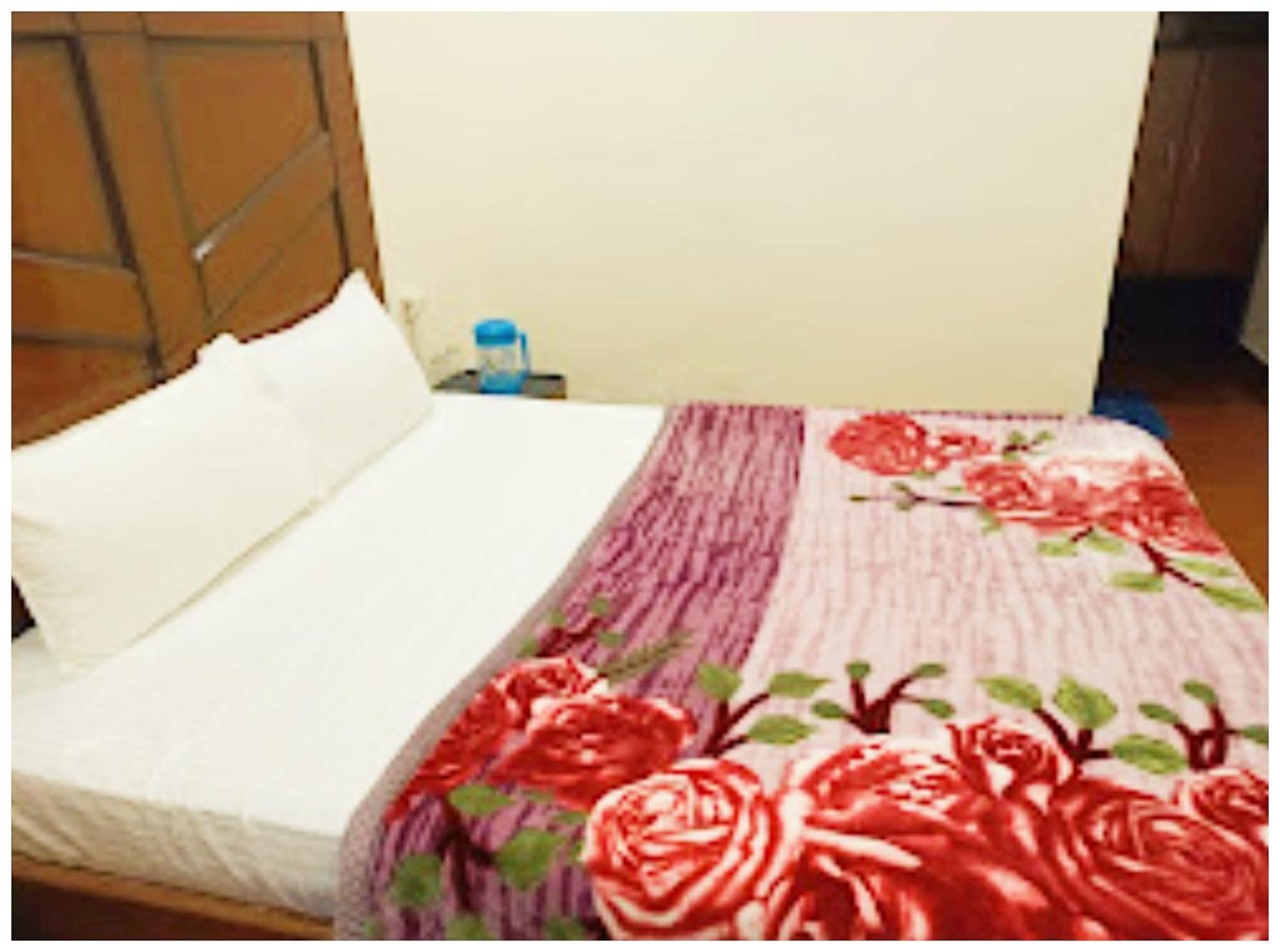 A Premium Hotel Sheeva Inn Near Temple - Fully Air Conditioning - Best Hotel Kankhal Экстерьер фото